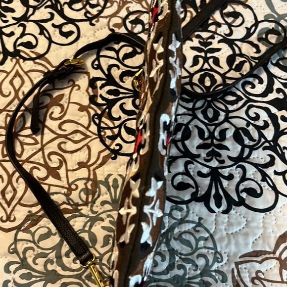 OrYany Embroidered Crossbody - Picture 7 of 9